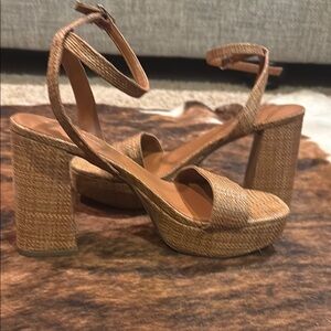 Elegant Tan Platform Sandals